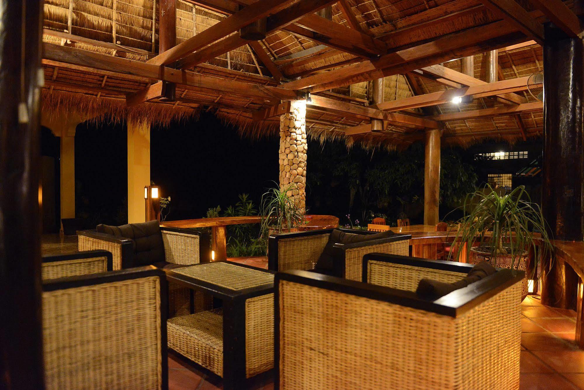 Mea Culpa Kampot Hotel Exterior foto